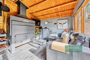 Photo 4- click for photo gallery